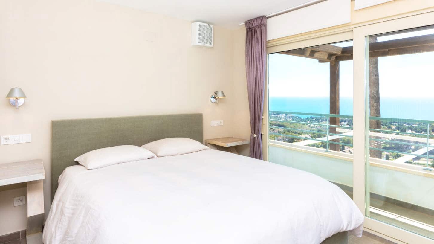 4 bedroom Villa for sale in Benissa with pool garage - € 1,750,000 (Ref: 9000344)