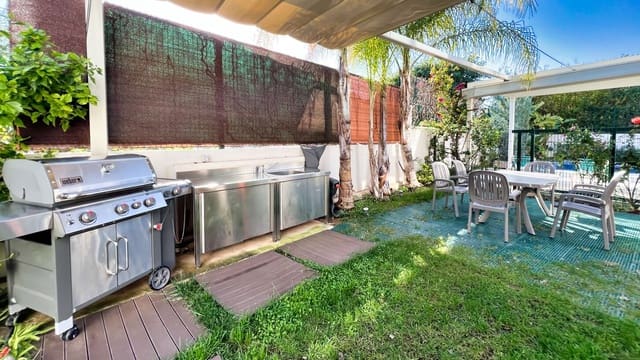 5 bedroom Villa for sale in Cometa - Carrió, Calpe / Calp with pool garage - € 1,980,000 (Ref: 9003153)