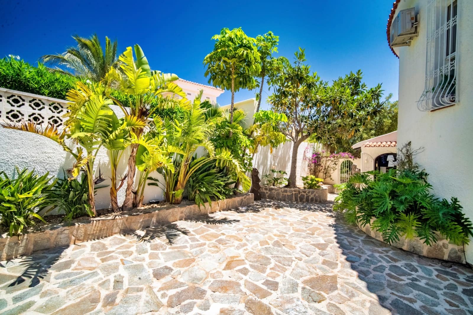 5 soveværelse Villa til salg i Altea - € 1.975.000 (Ref: 9003154)