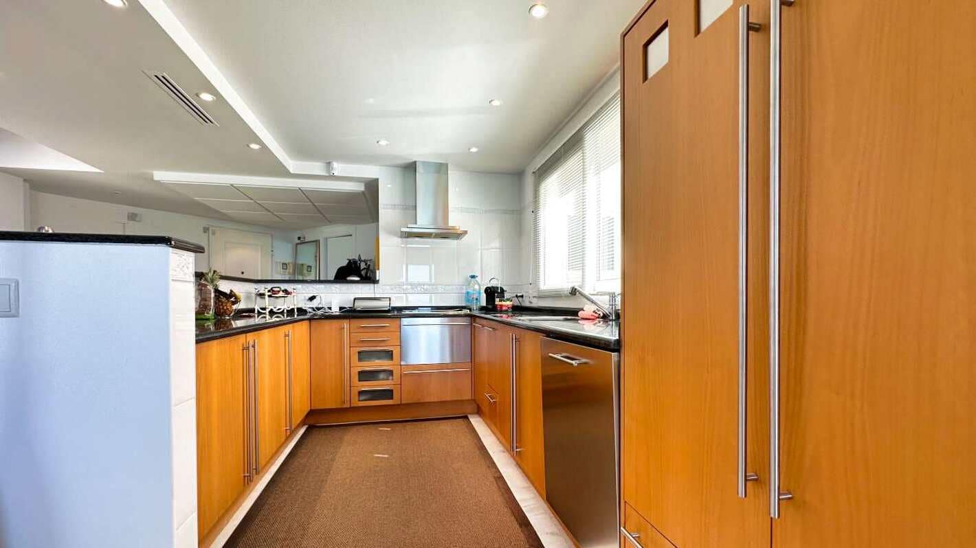 2 soveværelse Penthouse til salg i Altea med swimmingpool garage - € 795.000 (Ref: 9003157)