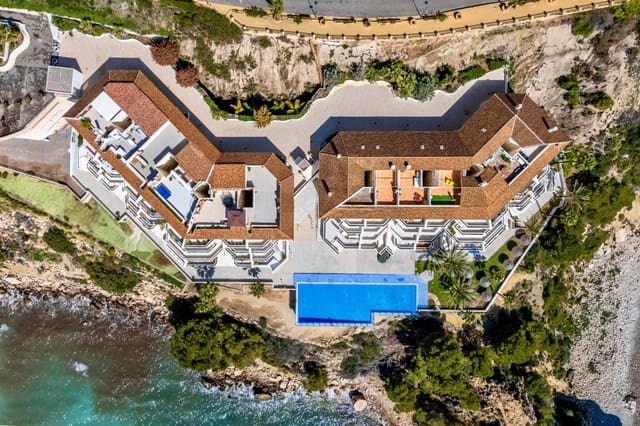 2 quarto Penthouse para venda em Altea com piscina garagem - 795 000 € (Ref: 9003157)