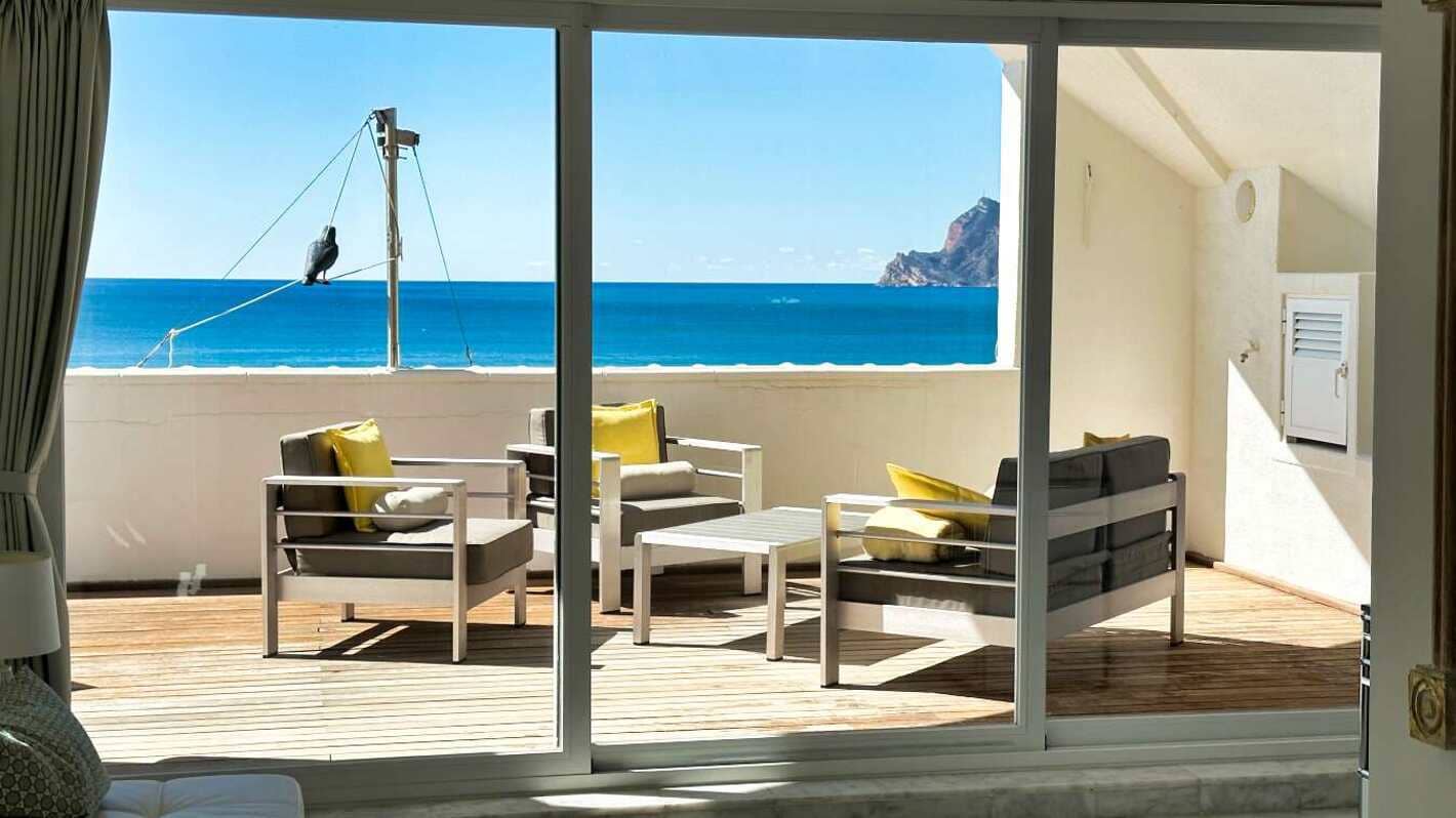 2 soveværelse Penthouse til salg i Altea med swimmingpool garage - € 795.000 (Ref: 9003157)