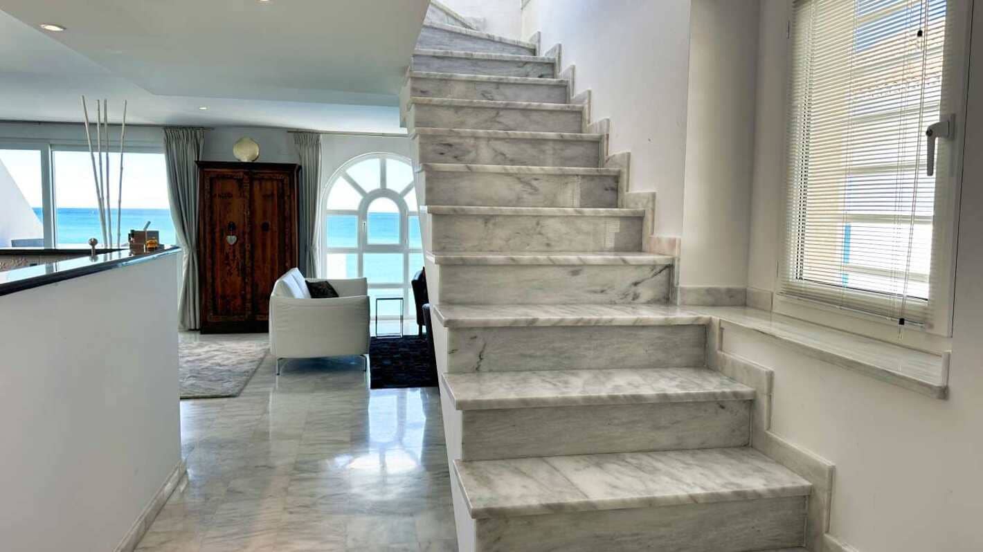 2 soveværelse Penthouse til salg i Altea med swimmingpool garage - € 795.000 (Ref: 9003157)