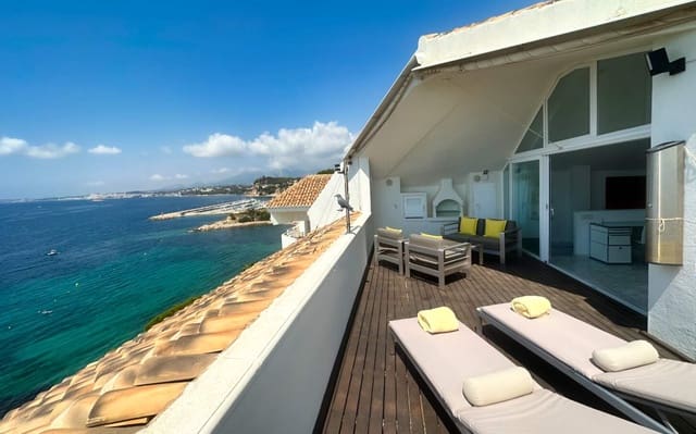 2 quarto Penthouse para venda em Altea com piscina garagem - 795 000 € (Ref: 9003157)