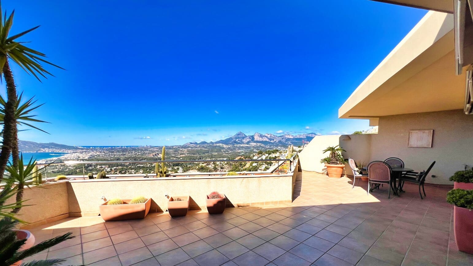 2 soveværelse Lejlighed til salg i Altea la Vella med swimmingpool garage - € 485.000 (Ref: 9003158)