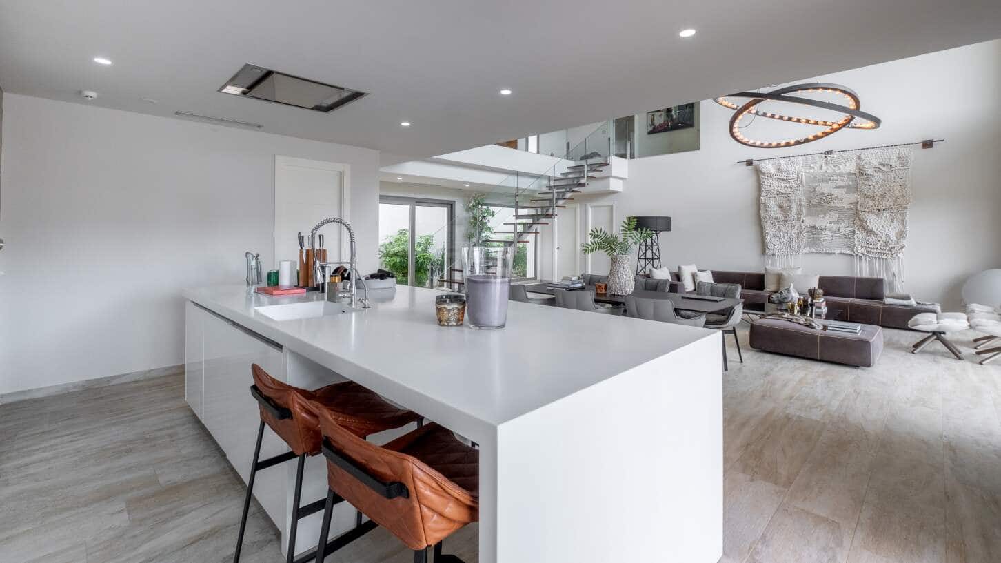 5 soveværelse Villa til salg i Altea med swimmingpool garage - € 1.395.000 (Ref: 9003159)