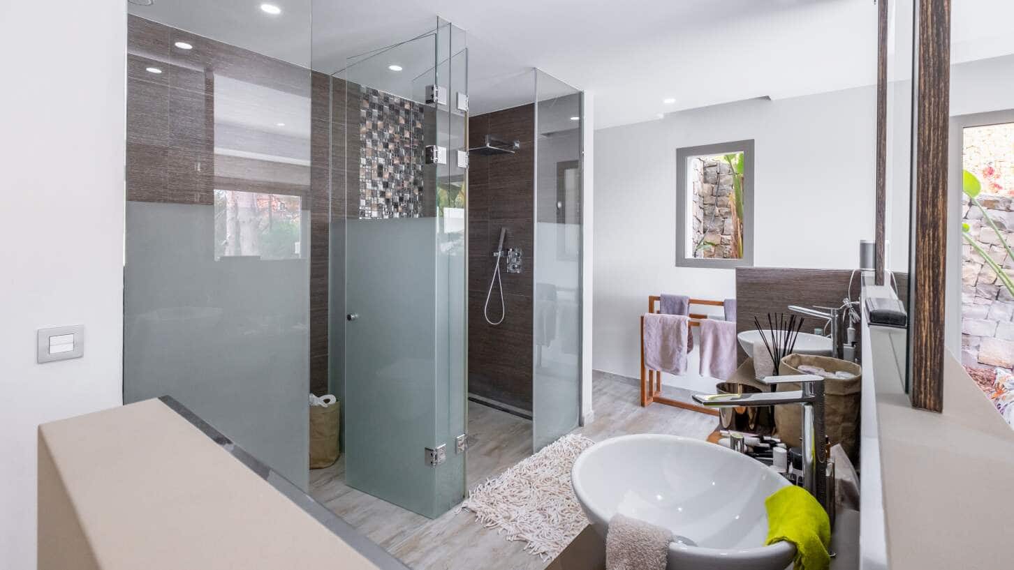 5 soveværelse Villa til salg i Altea med swimmingpool garage - € 1.395.000 (Ref: 9003159)