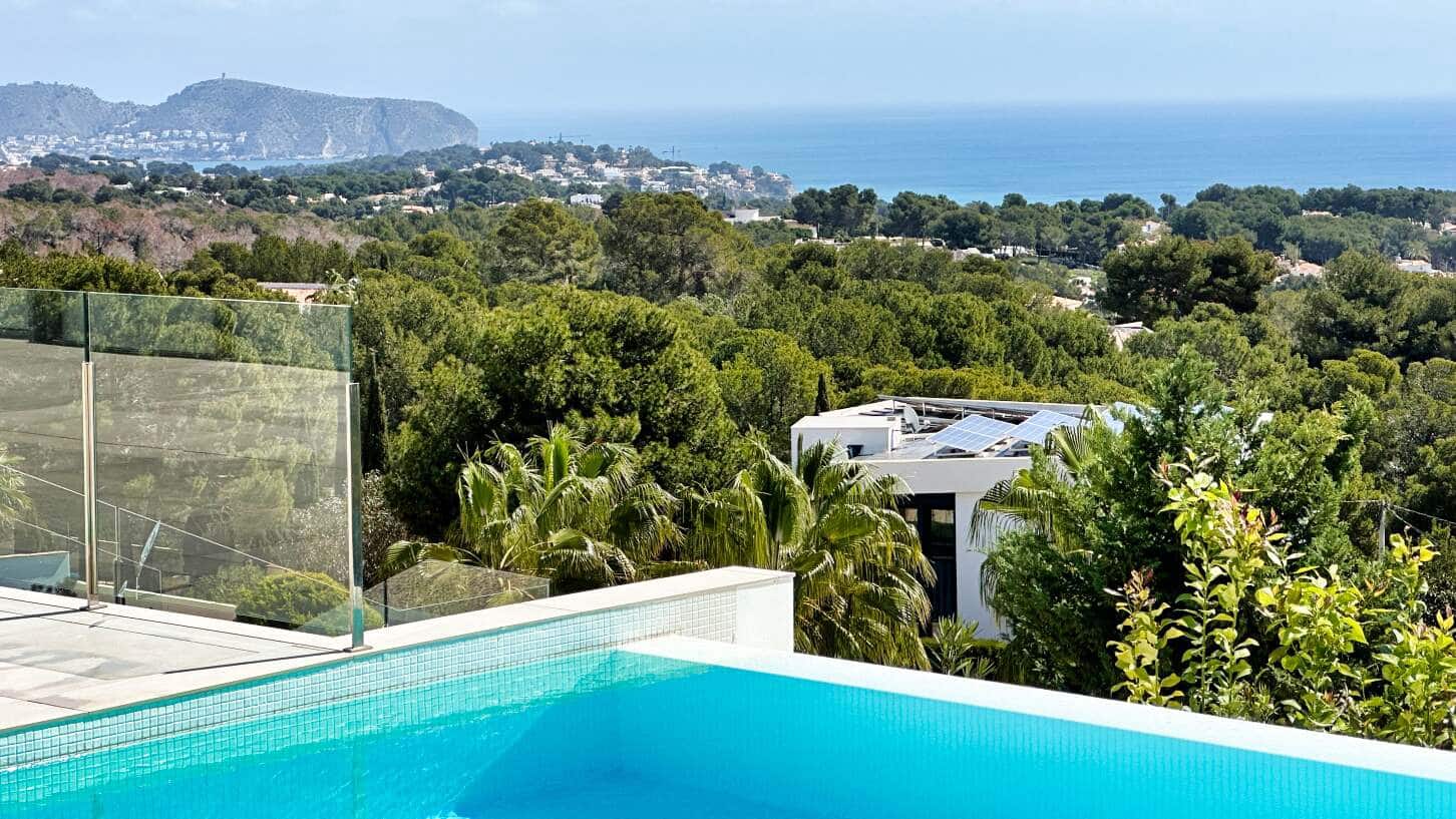 4 soveværelse Villa til salg i Benissa med swimmingpool garage - € 2.900.000 (Ref: 9003160)