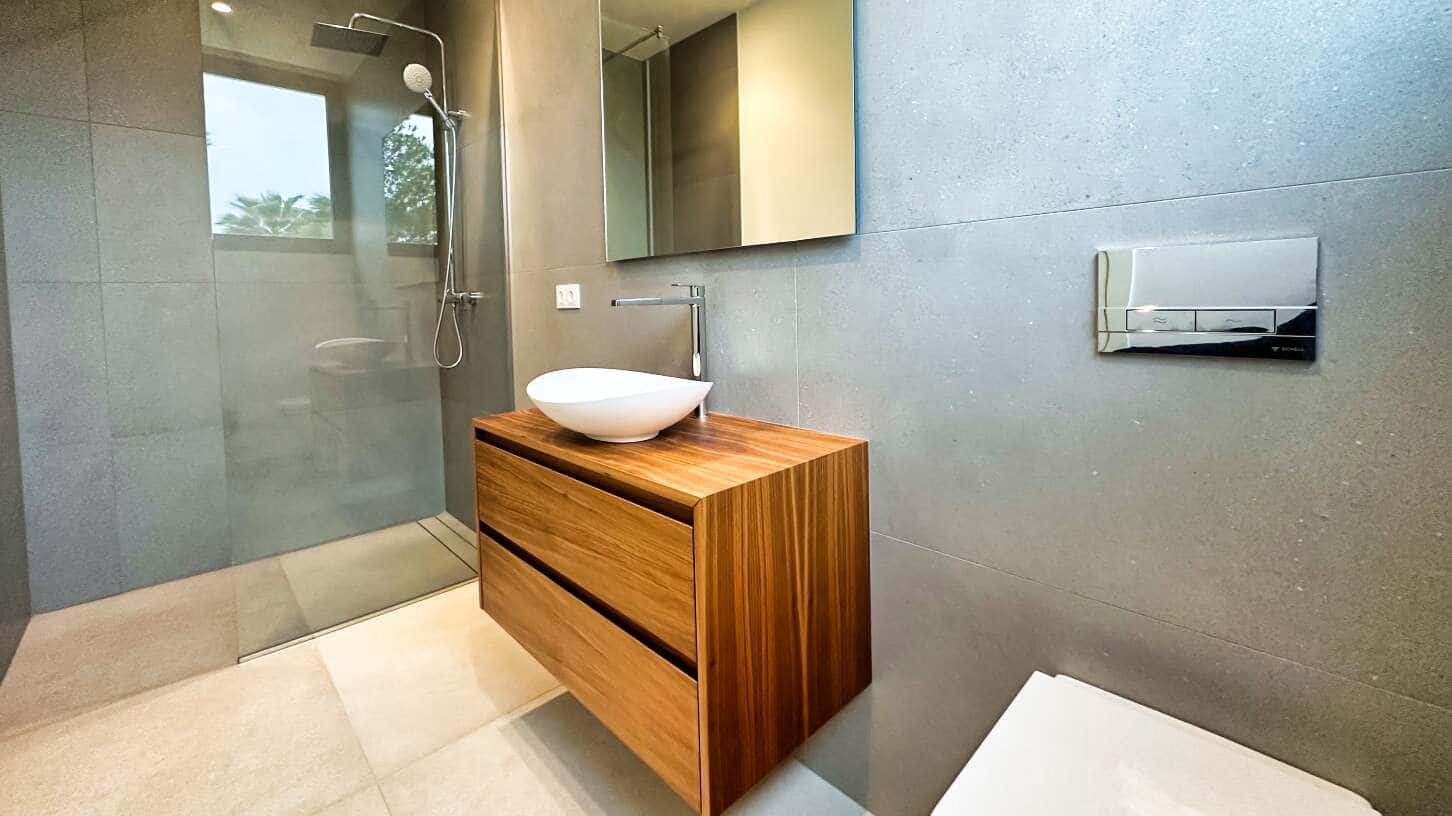 4 soveværelse Villa til salg i Benissa med swimmingpool garage - € 2.900.000 (Ref: 9003160)