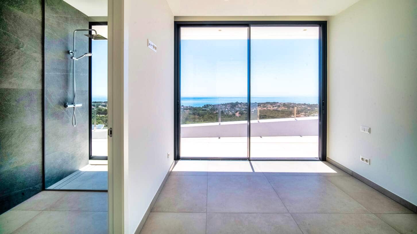 4 soveværelse Villa til salg i Benissa med swimmingpool garage - € 2.900.000 (Ref: 9003160)