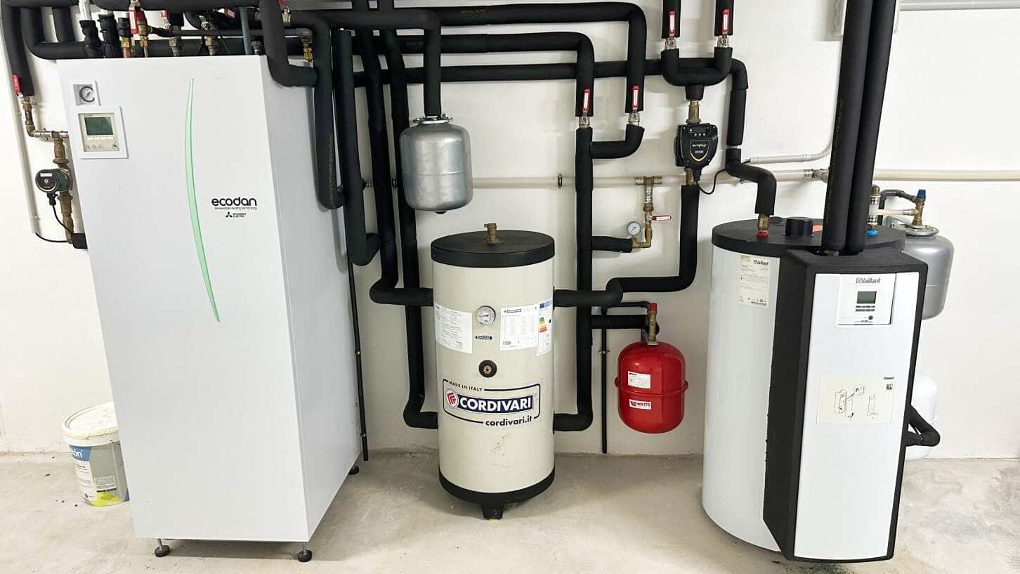 4 soveværelse Villa til salg i Benissa med swimmingpool garage - € 2.900.000 (Ref: 9003160)