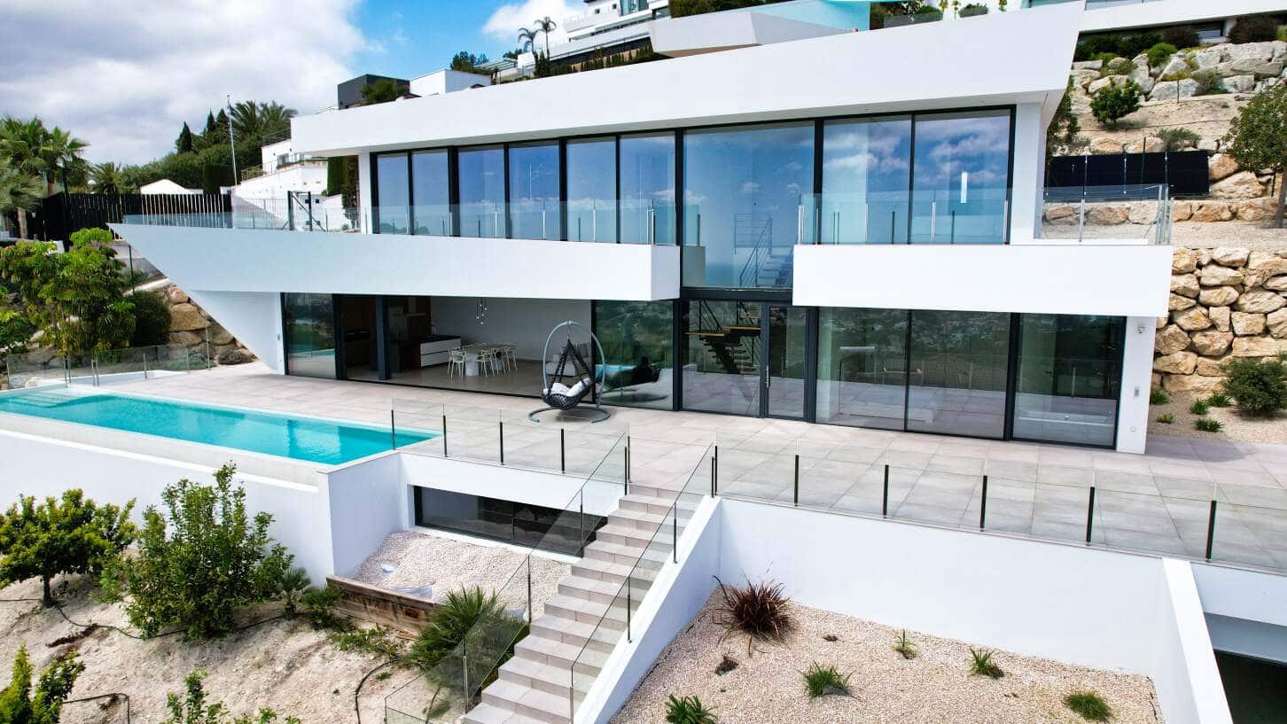 4 soveværelse Villa til salg i Benissa med swimmingpool garage - € 2.900.000 (Ref: 9003160)