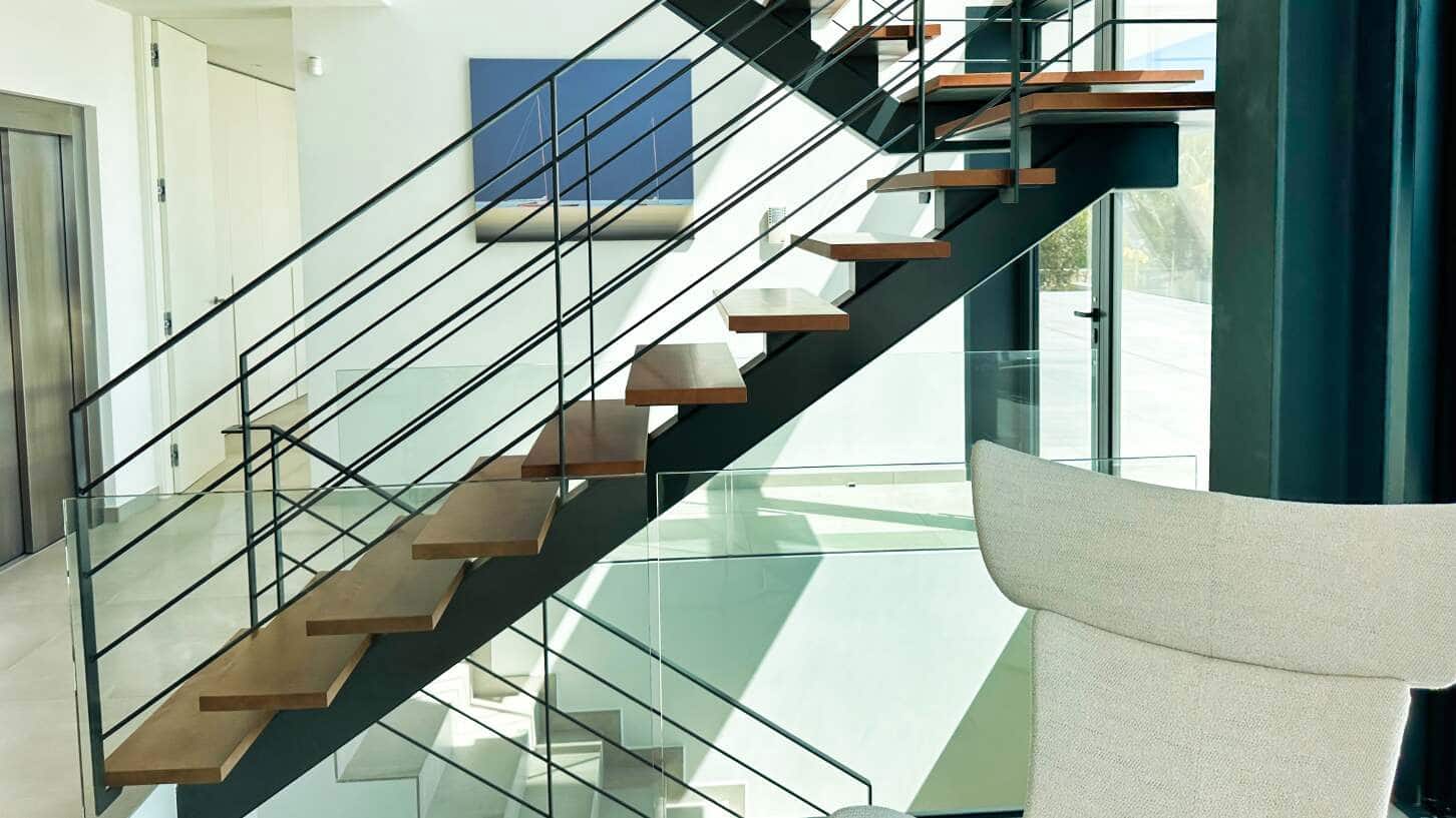 4 soveværelse Villa til salg i Benissa med swimmingpool garage - € 2.900.000 (Ref: 9003160)