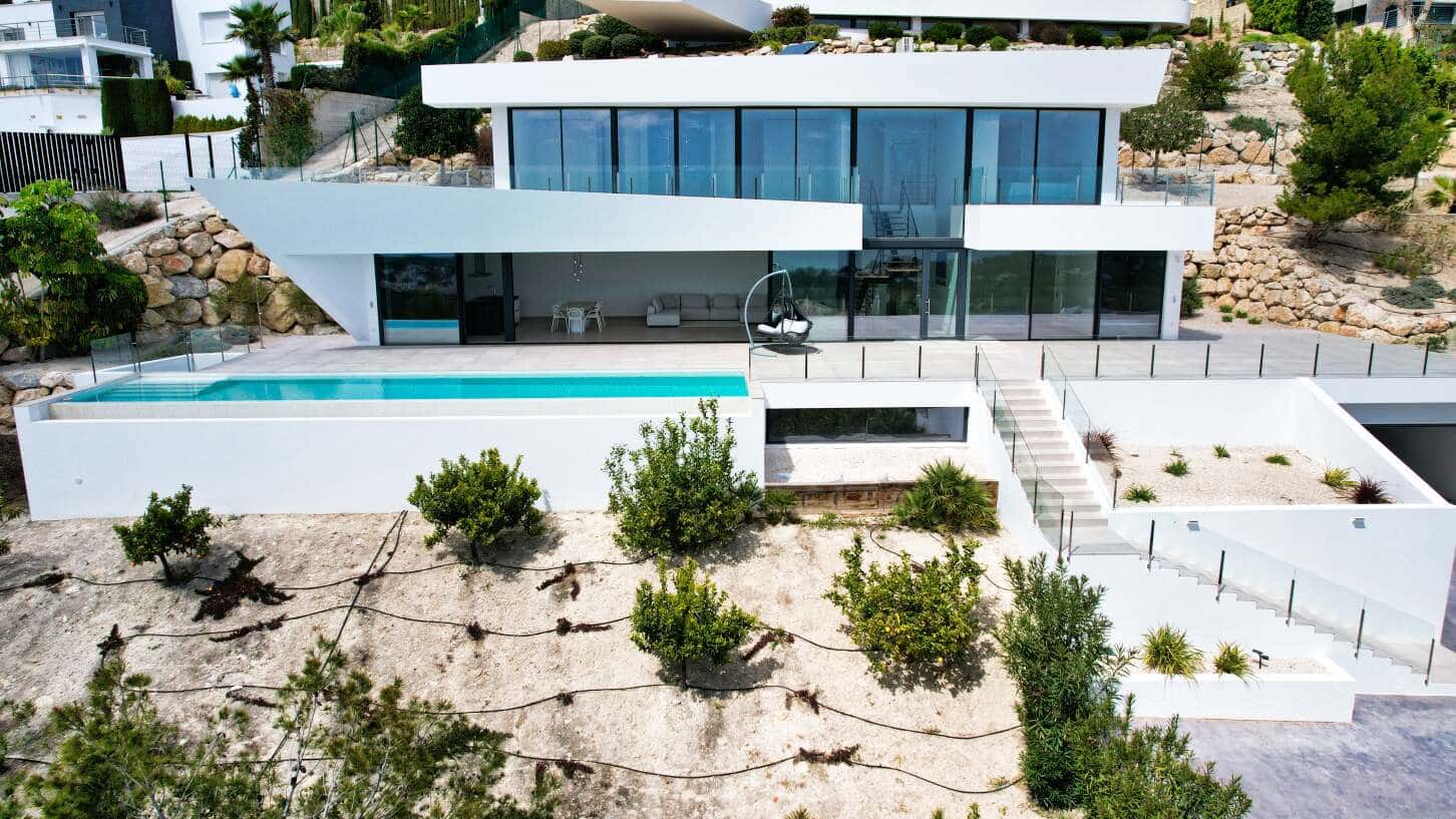 4 soveværelse Villa til salg i Benissa med swimmingpool garage - € 2.900.000 (Ref: 9003160)