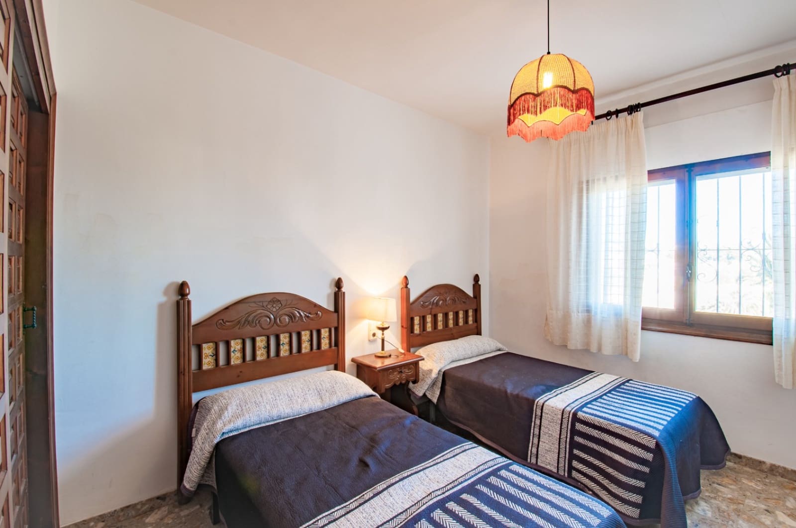 6 Zimmer Villa zu verkaufen in Benissa mit Pool Garage - 990.000 € (Ref: 9003163)