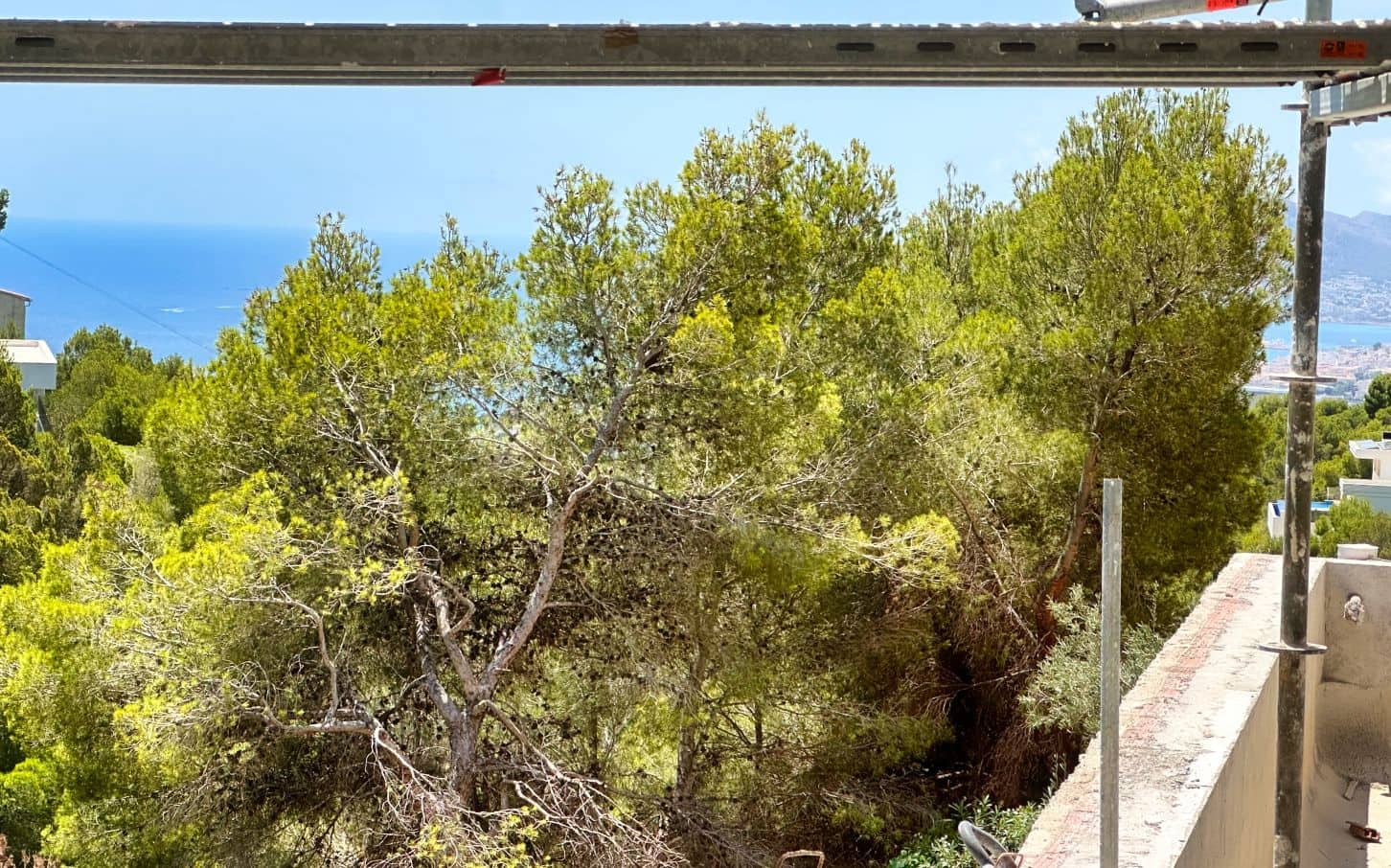 4 bedroom Villa for sale in Altea with pool garage - € 2,250,000 (Ref: 9003166)