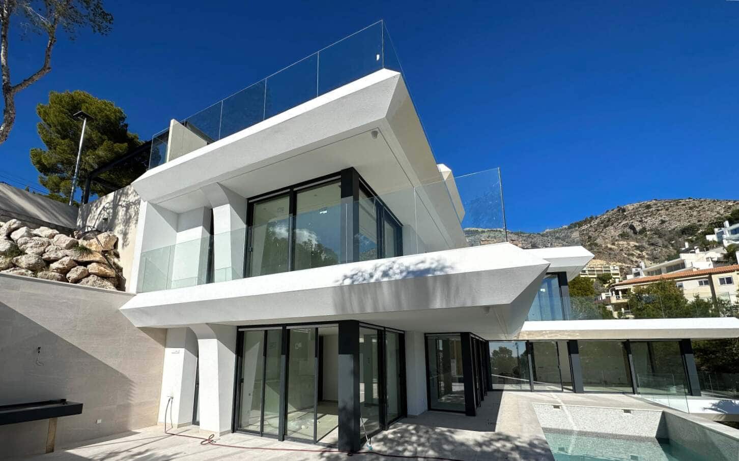 4 quarto Moradia para venda em Altea com piscina garagem - 2 250 000 € (Ref: 9003166)