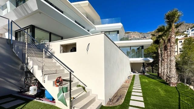 4 sovrum Villa till salu i Altea med pool garage - 2 250 000 € (Ref: 9003166)