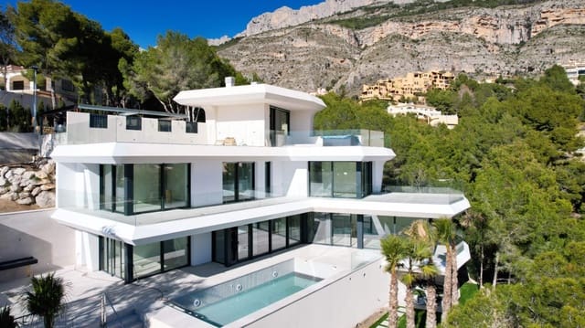 4 sovrum Villa till salu i Altea med pool garage - 2 250 000 € (Ref: 9003166)