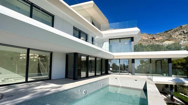 4 sovrum Villa till salu i Altea med pool garage - 2 250 000 € (Ref: 9003166)