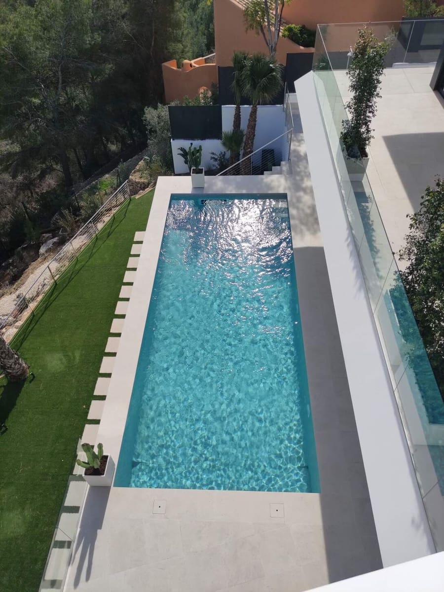 Chalet de 4 habitaciones en Altea en venta con piscina garaje - 2.250.000 € (Ref: 9003166)
