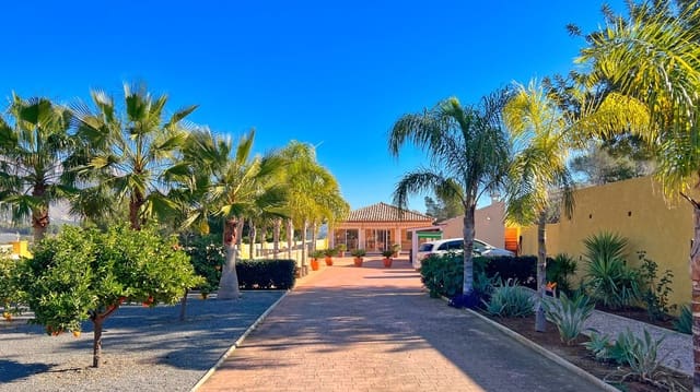 4 soverom Finca/Herregård til salgs i La Nucia Pueblo  , La Nucia med garasje - € 1 500 000 (Ref: 9003171)