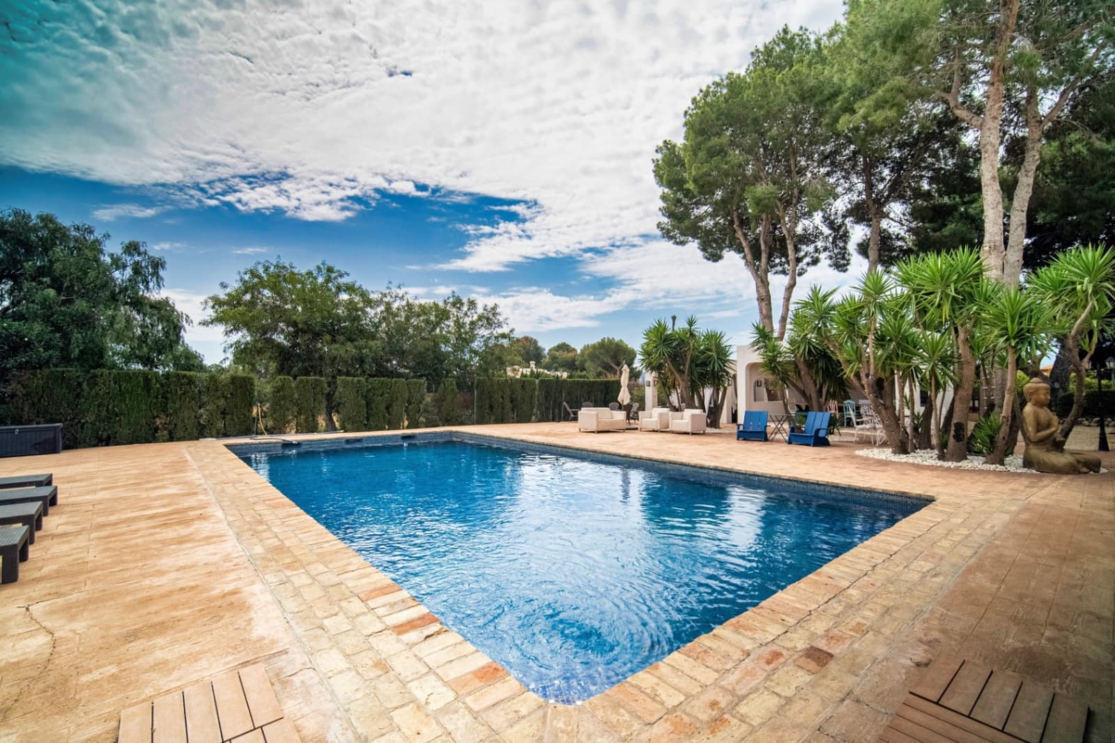 5 bedroom Finca/Country House for sale in Alfaz del Pi / L'Alfas del Pi with pool garage - € 1,495,000 (Ref: 9003176)