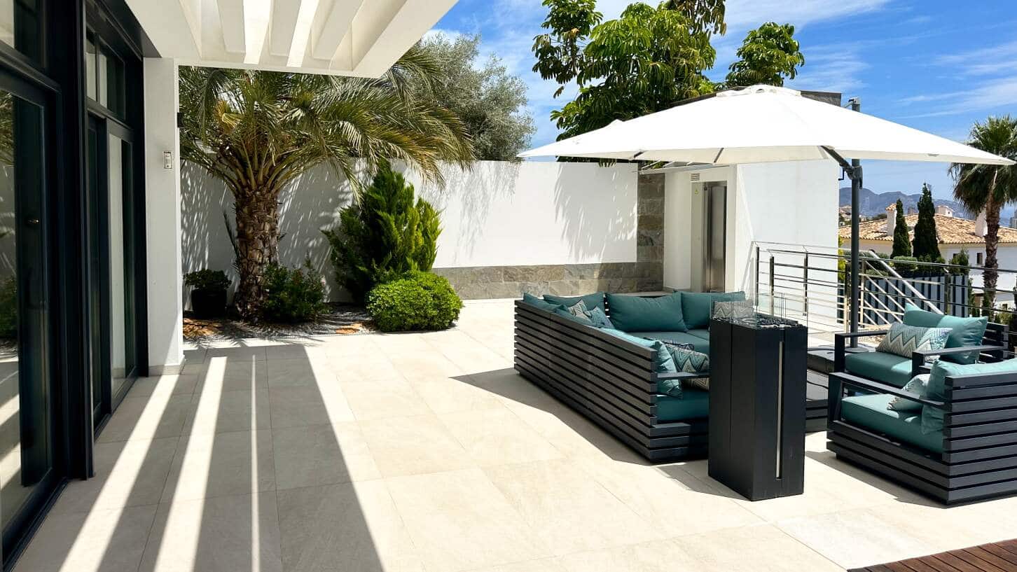 5 soveværelse Villa til salg i Finestrat med swimmingpool garage - € 2.000.000 (Ref: 9004481)