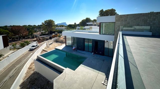 4 slaapkamer Villa te koop in Moravit - Cap Blanc, Teulada-Moraira met zwembad garage - € 1.995.000 (Ref: 9006274)