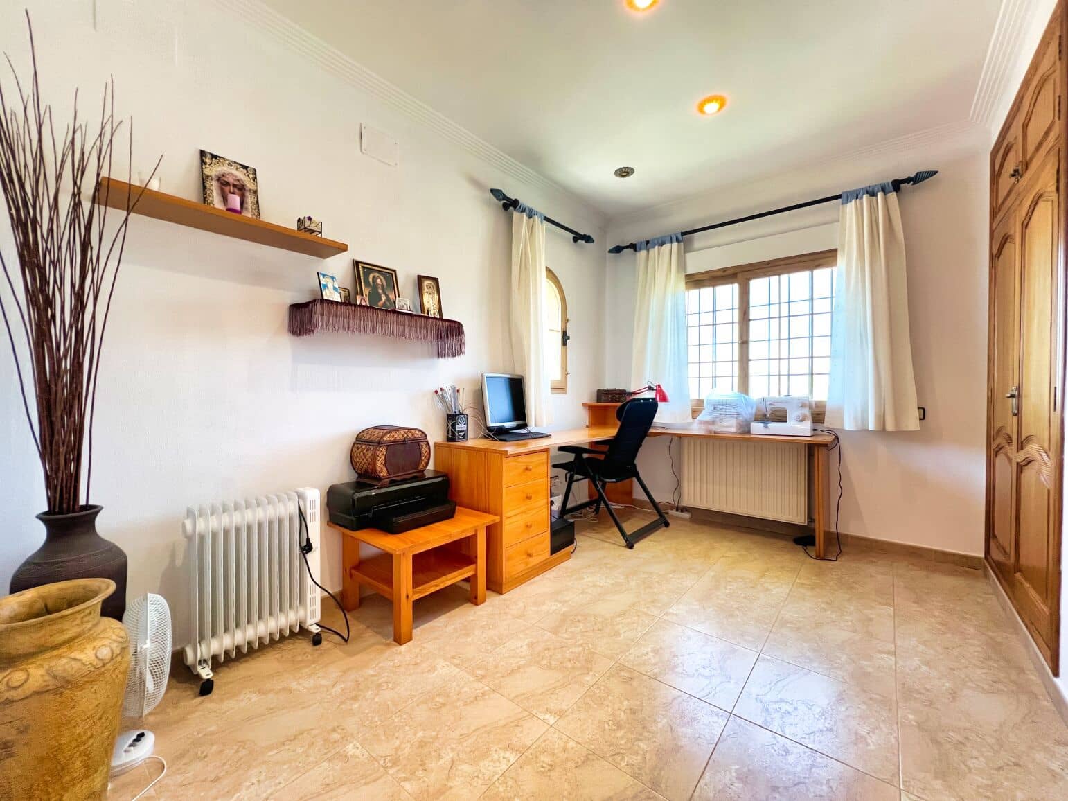 6 soveværelse Villa til salg i Alhama Springs med swimmingpool garage - € 1.800.000 (Ref: 9021899)