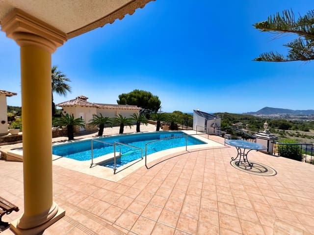 6 soveværelse Villa til salg i Alhama Springs, Altea med swimmingpool garage - € 1.800.000 (Ref: 9021899)