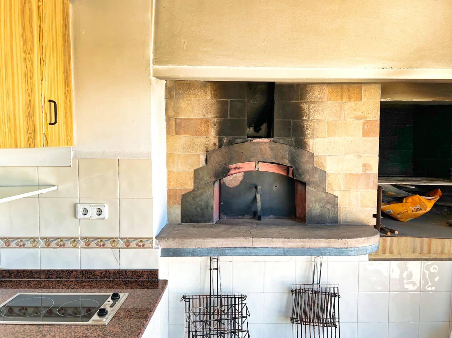 6 soveværelse Villa til salg i Alhama Springs med swimmingpool garage - € 1.800.000 (Ref: 9021899)