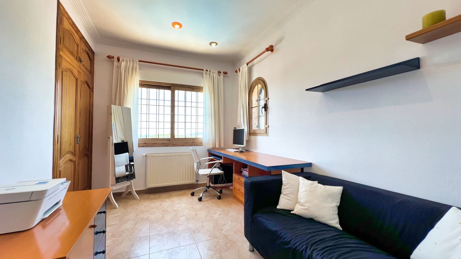 6 soveværelse Villa til salg i Alhama Springs med swimmingpool garage - € 1.800.000 (Ref: 9021899)