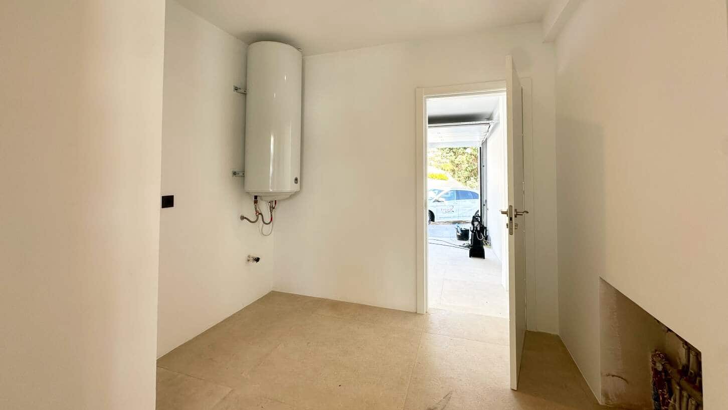 4 soveværelse Villa til salg i Moraira med swimmingpool garage - € 1.849.000 (Ref: 9022529)