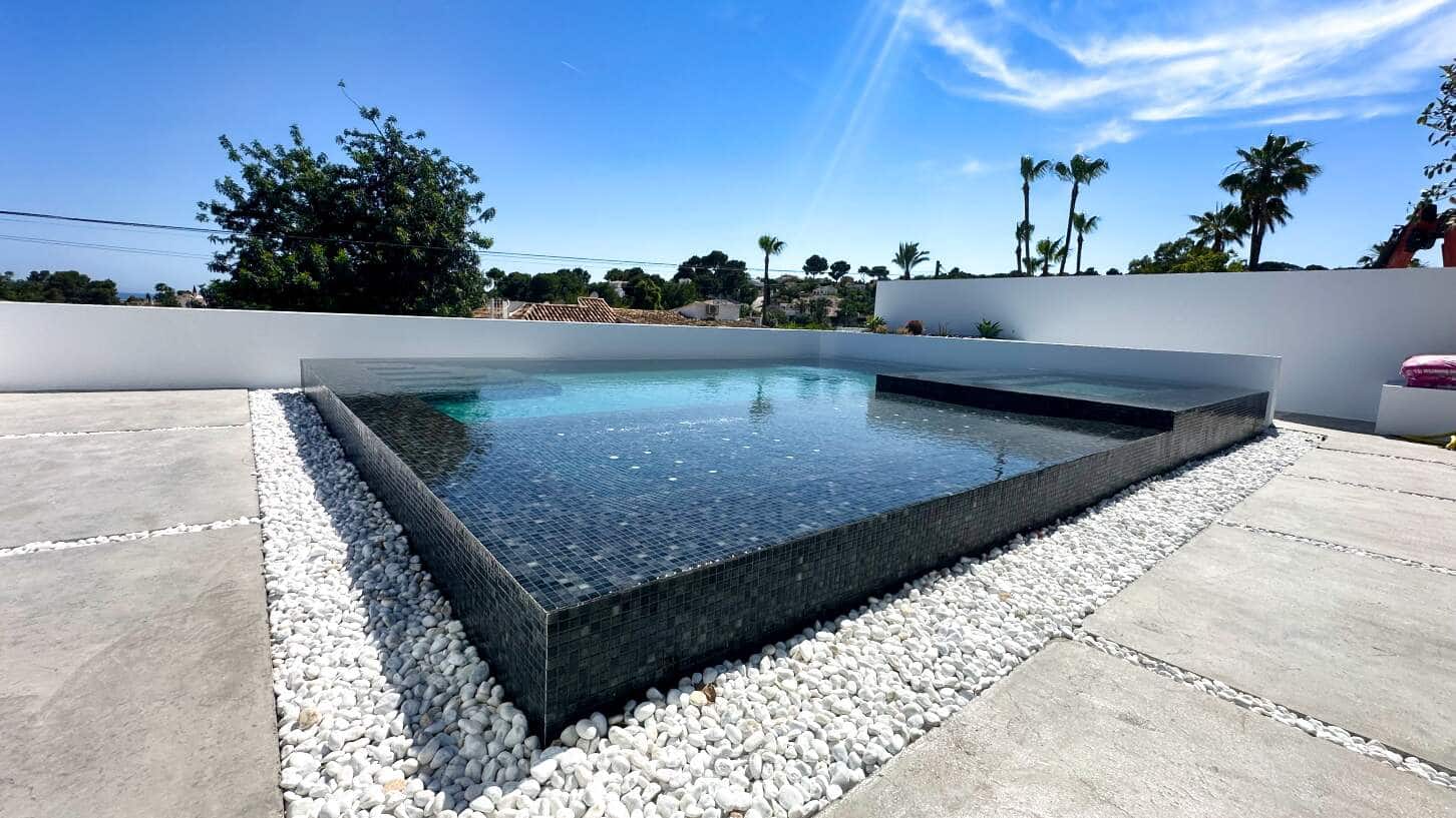 4 soveværelse Villa til salg i Moraira med swimmingpool garage - € 1.849.000 (Ref: 9022529)