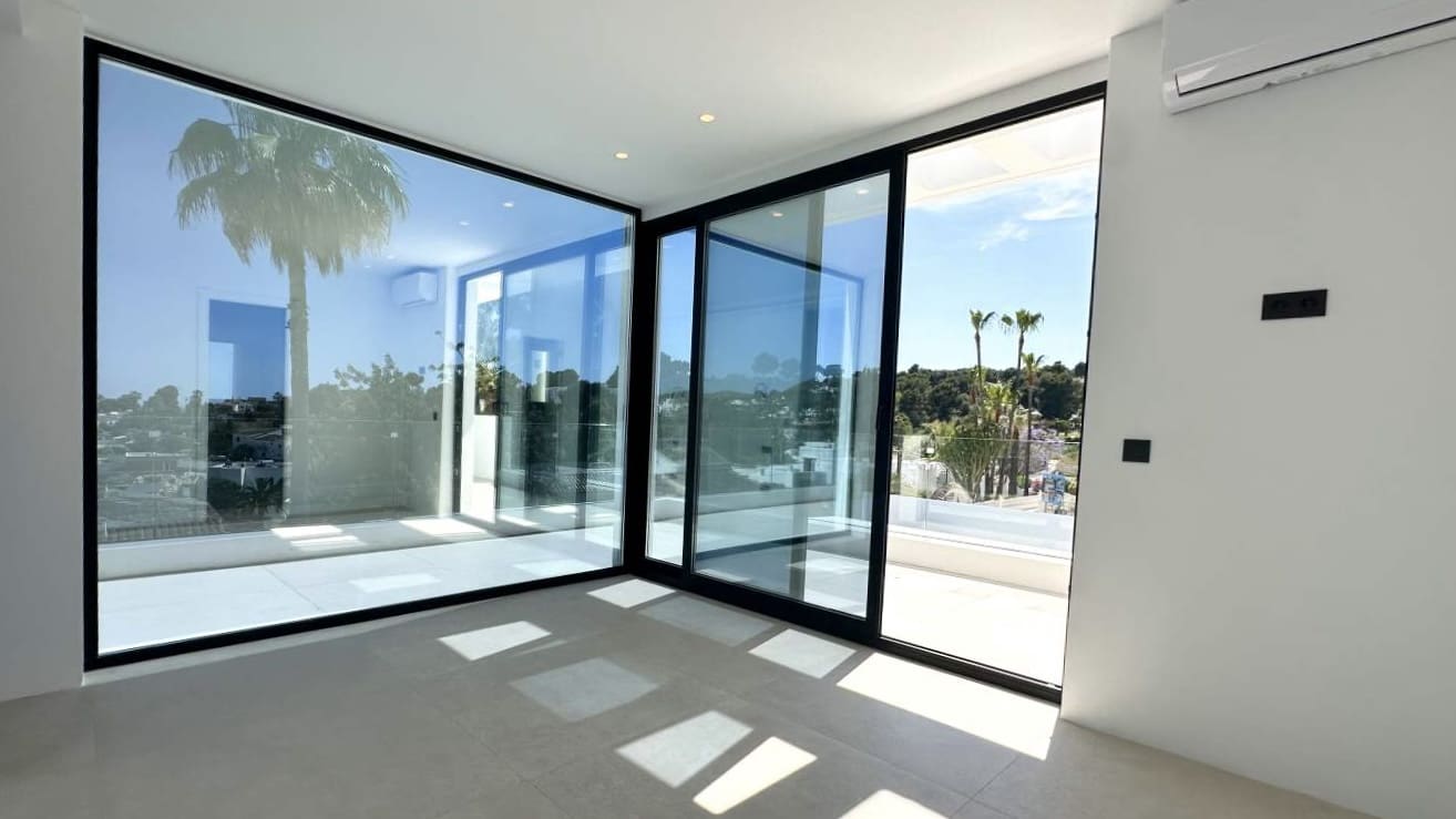 4 soveværelse Villa til salg i Moraira med swimmingpool garage - € 1.849.000 (Ref: 9022529)