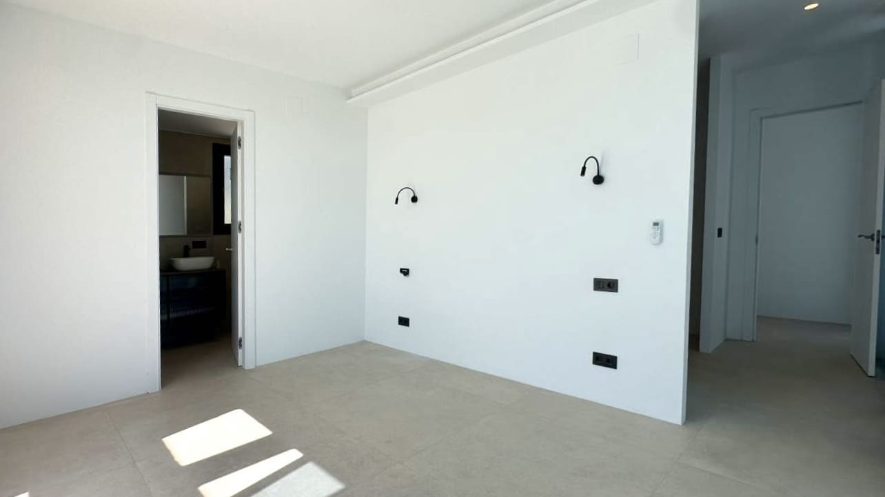 4 soveværelse Villa til salg i Moraira med swimmingpool garage - € 1.849.000 (Ref: 9022529)