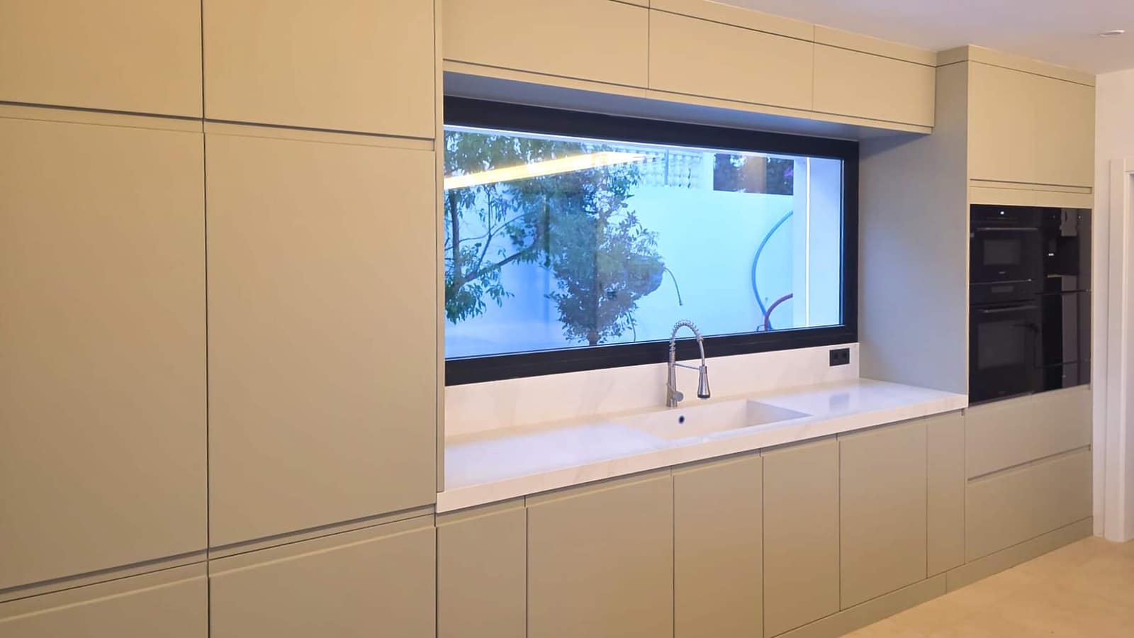 4 makuuhuone Huvila myytävänä paikassa Moraira mukana uima-altaan 
autotalli - 1 849 000 € (Ref: 9022529)