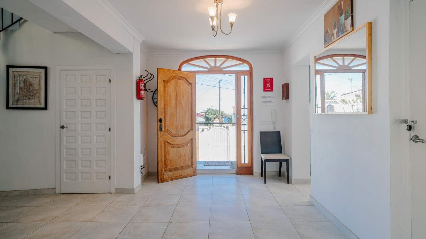 6 sovrum Villa till salu i Calpe / Calp med pool garage - 1 700 000 € (Ref: 9022530)