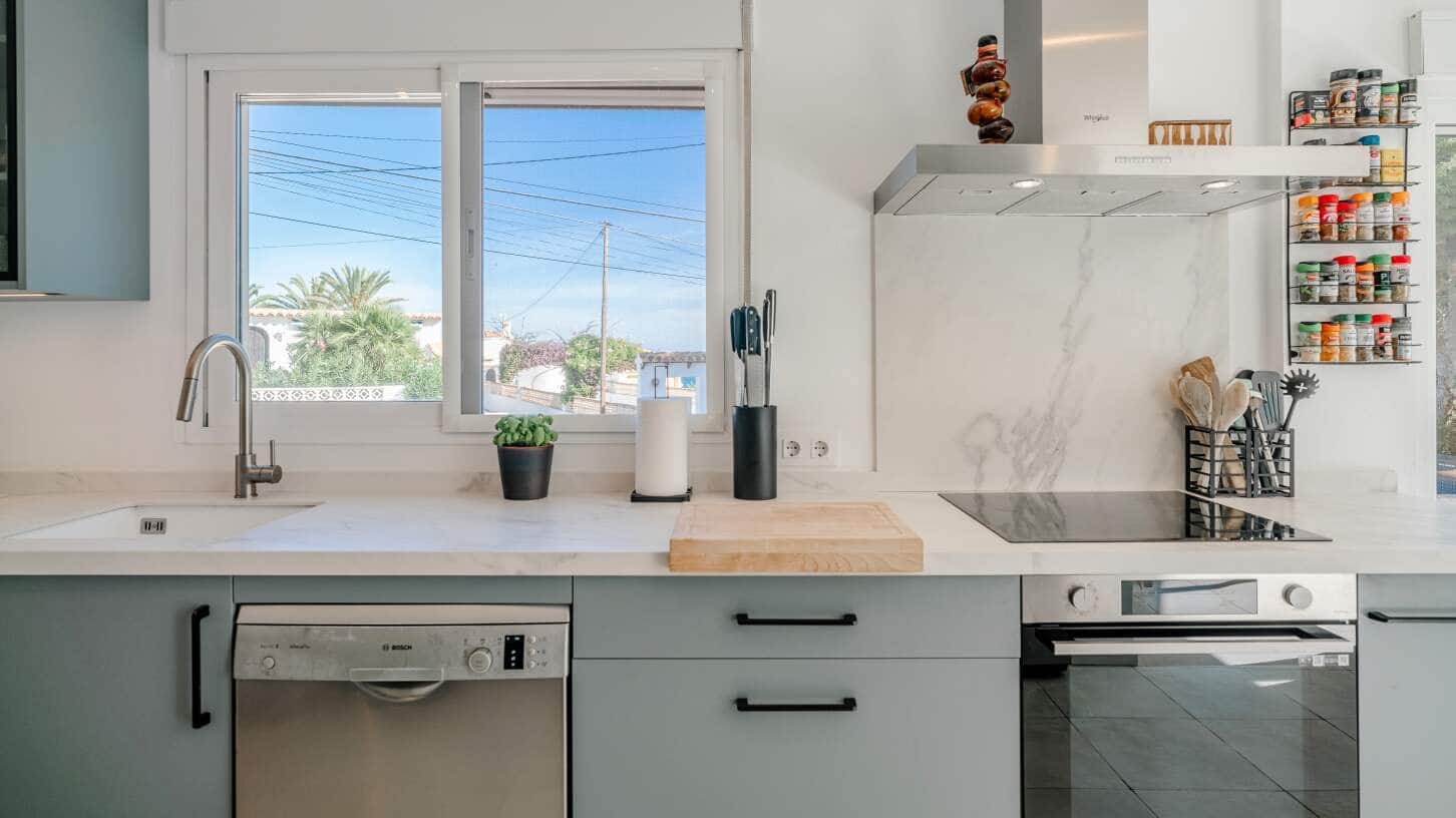 6 sovrum Villa till salu i Calpe / Calp med pool garage - 1 700 000 € (Ref: 9022530)