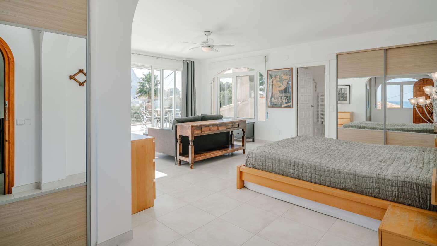 6 sovrum Villa till salu i Calpe / Calp med pool garage - 1 700 000 € (Ref: 9022530)