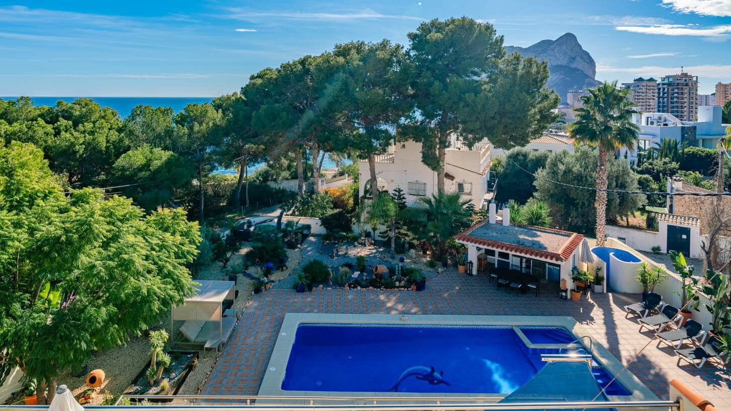 6 sovrum Villa till salu i Calpe / Calp med pool garage - 1 700 000 € (Ref: 9022530)