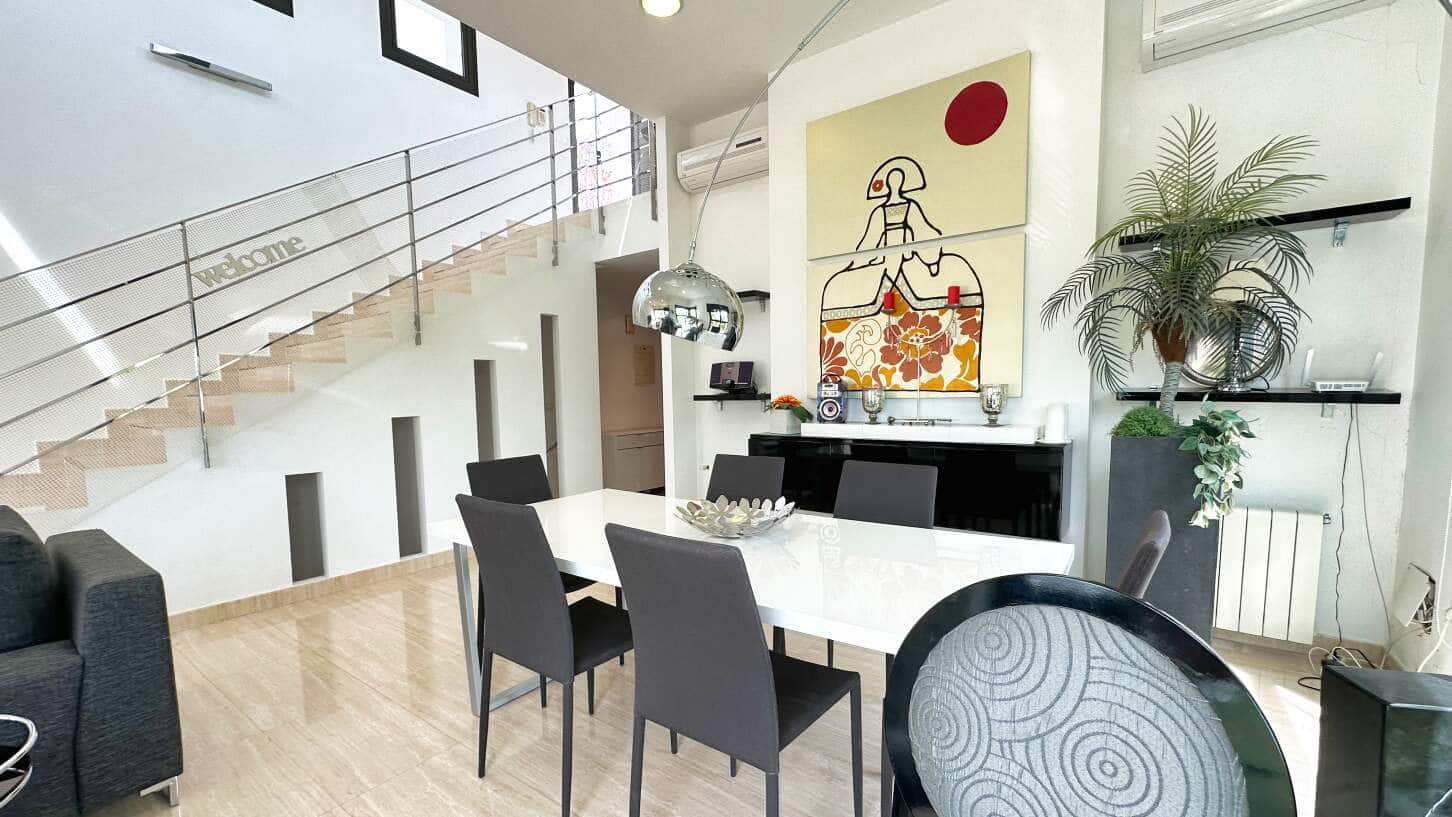 3 soveværelse Villa til salg i Benissa med swimmingpool garage - € 695.000 (Ref: 9026099)