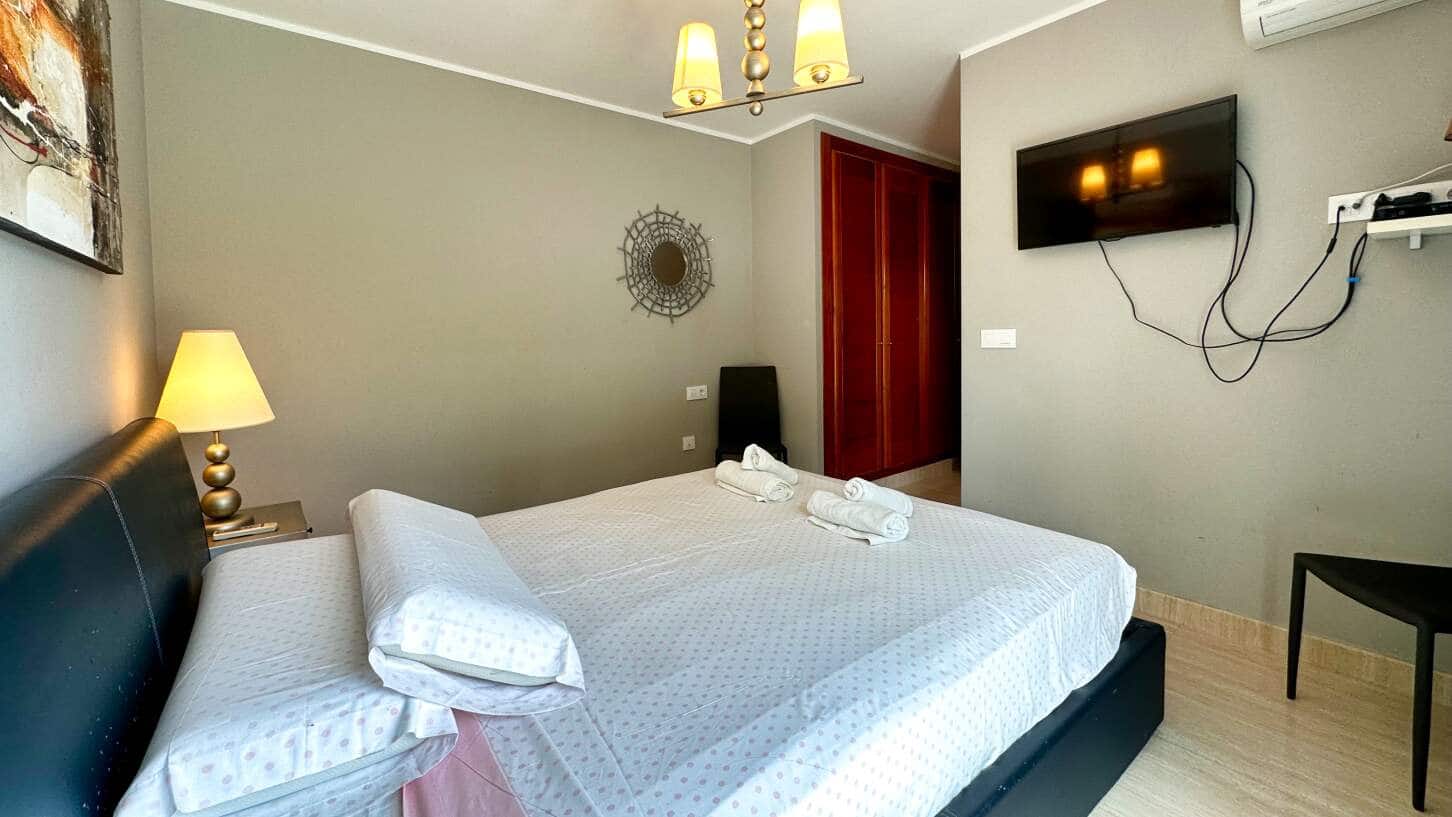 3 soveværelse Villa til salg i Benissa med swimmingpool garage - € 695.000 (Ref: 9026099)