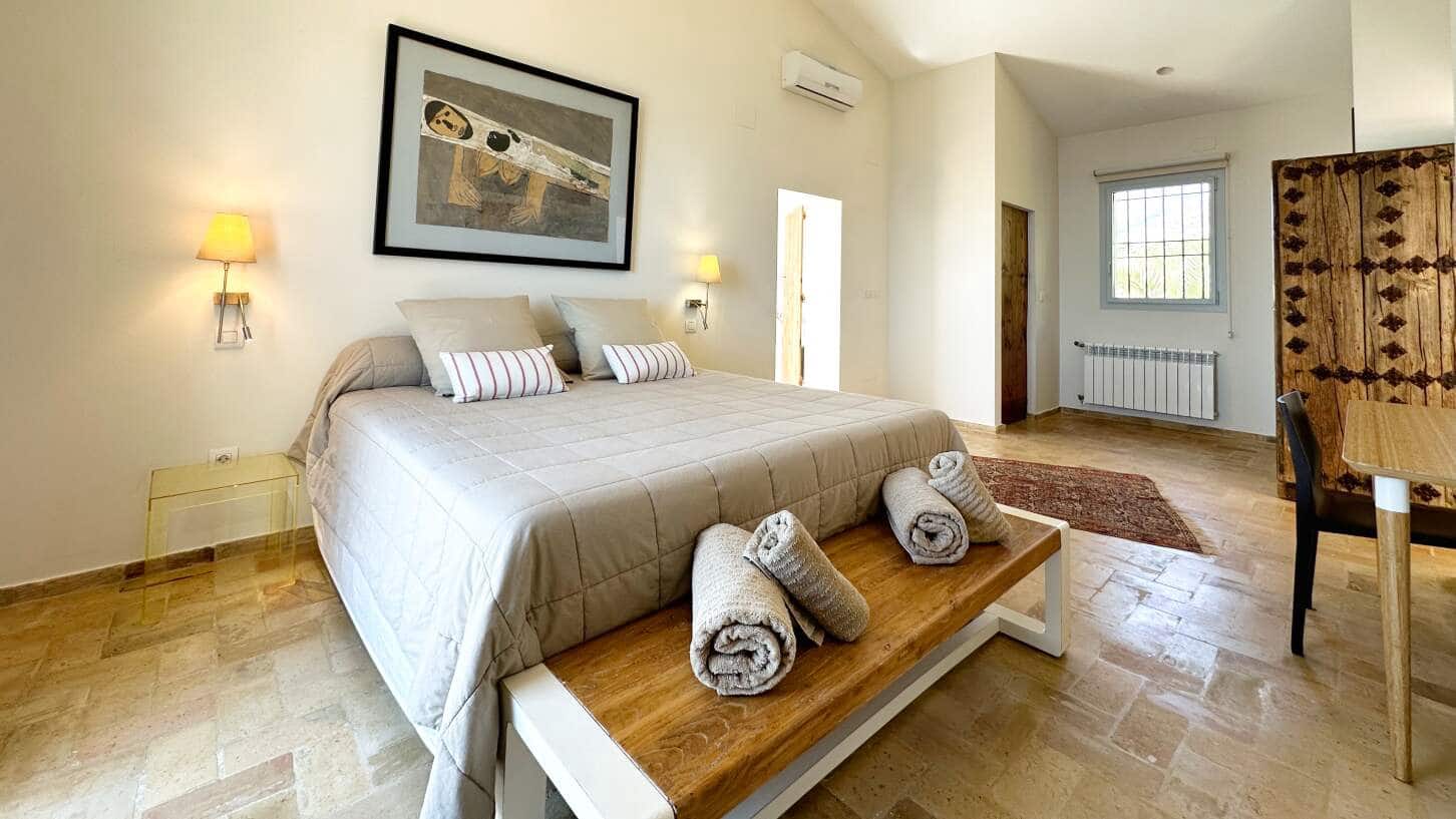 4 bedroom Villa for sale in Altea with pool garage - € 3,600,000 (Ref: 9028673)