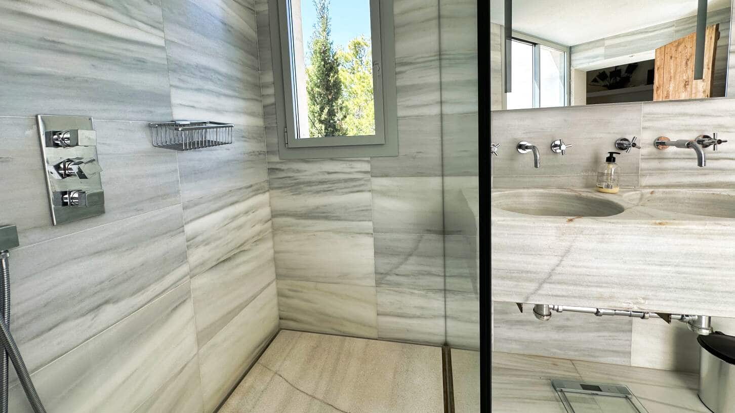 4 bedroom Villa for sale in Altea with pool garage - € 3,600,000 (Ref: 9028673)