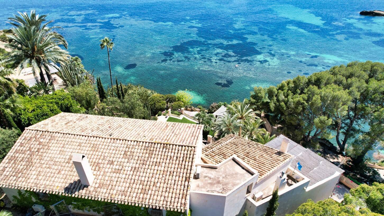 4 bedroom Villa for sale in Altea with pool garage - € 3,600,000 (Ref: 9028673)