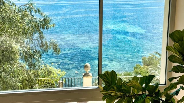 4 bedroom Villa for sale in Altea with pool garage - € 3,600,000 (Ref: 9028673)