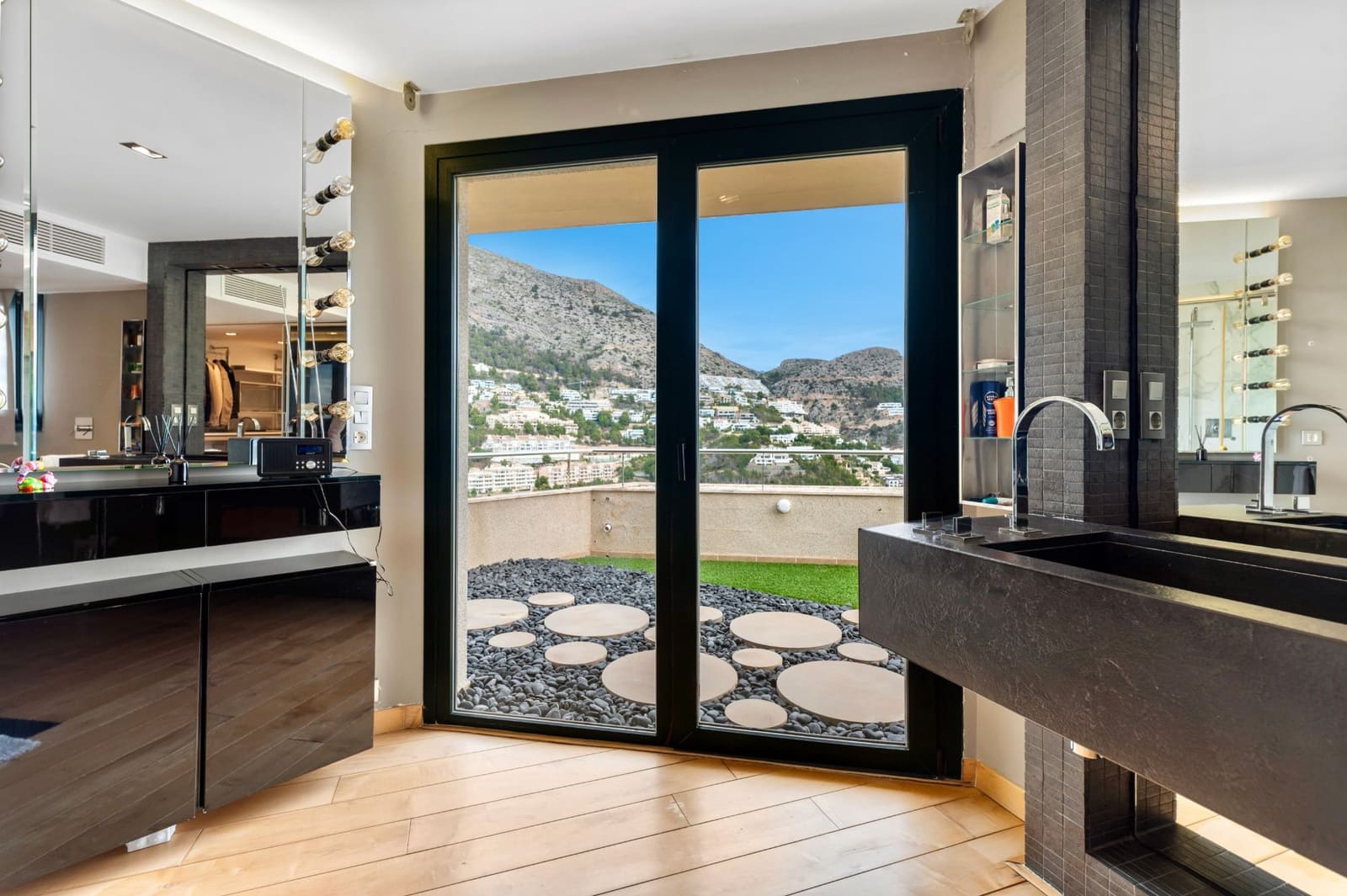 4 sypialnia Apartament na sprzedaż w Altea z basenem garażem - 900 000 € (Ref: 9028676)