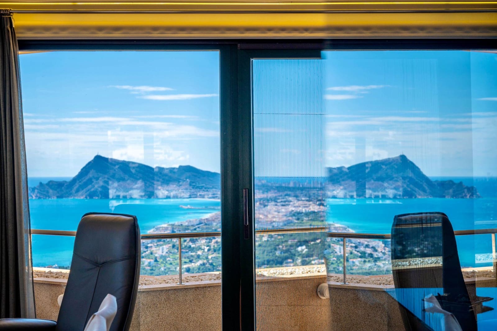 4 sypialnia Apartament na sprzedaż w Altea z basenem garażem - 900 000 € (Ref: 9028676)